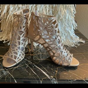 Imagine/Vince Camuto Caged Heels - 8.5